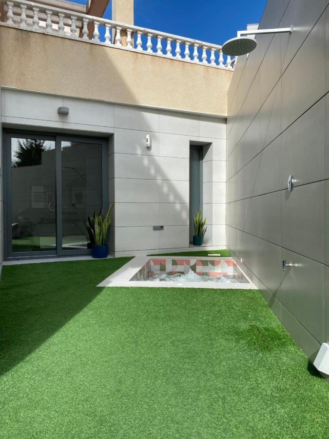 Ebli Corner Villa San Miguel De Salinas Luaran gambar